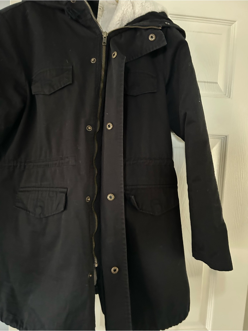 Unisex‎ Black Sherpa-Lined Parka Jacket with Hood - Picture 3 of 7